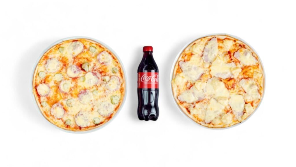 Divu picu komplekts – Gurķīšu un Hawaii pica 30 cm ar Coca-Cola 0,5L